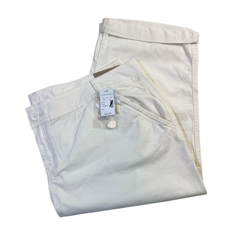 Maurices White Cuffed Crop Pants Women Sz 22 Plus Mid Rise Summer Costal